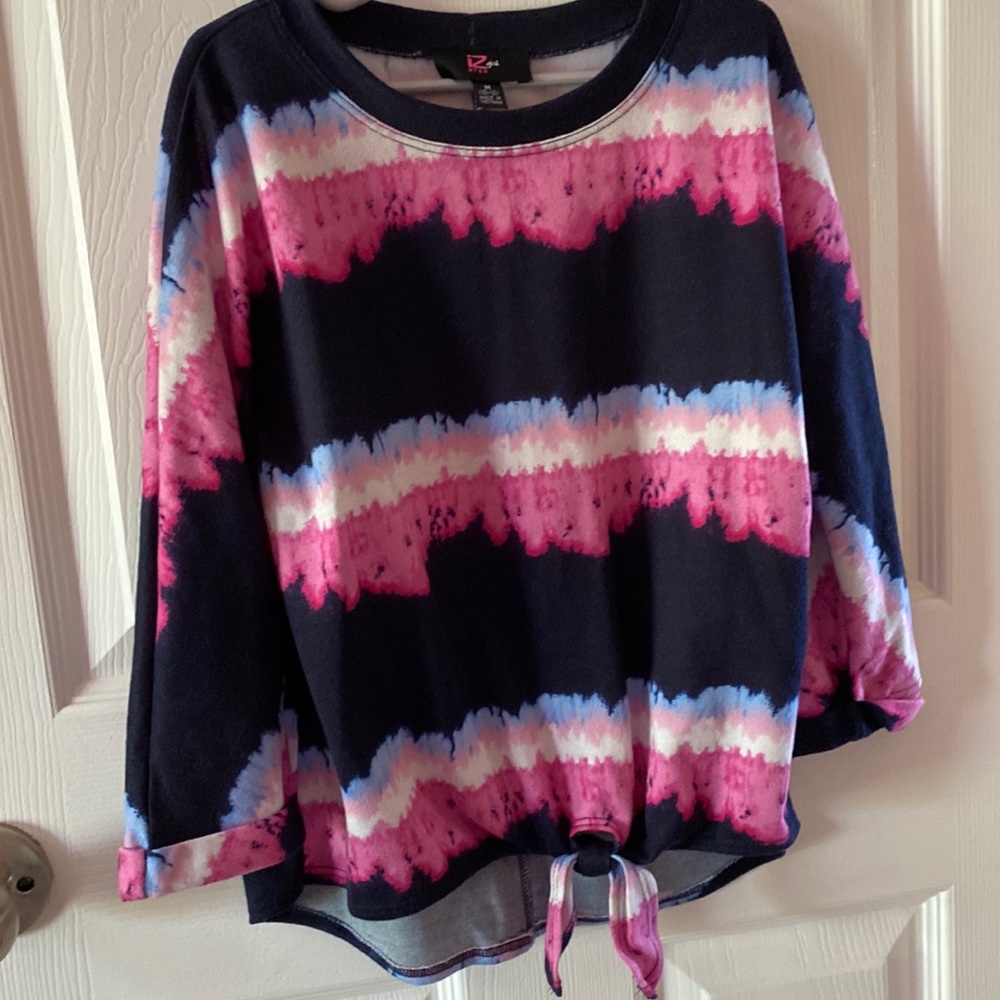 Three-quarter long sleeve